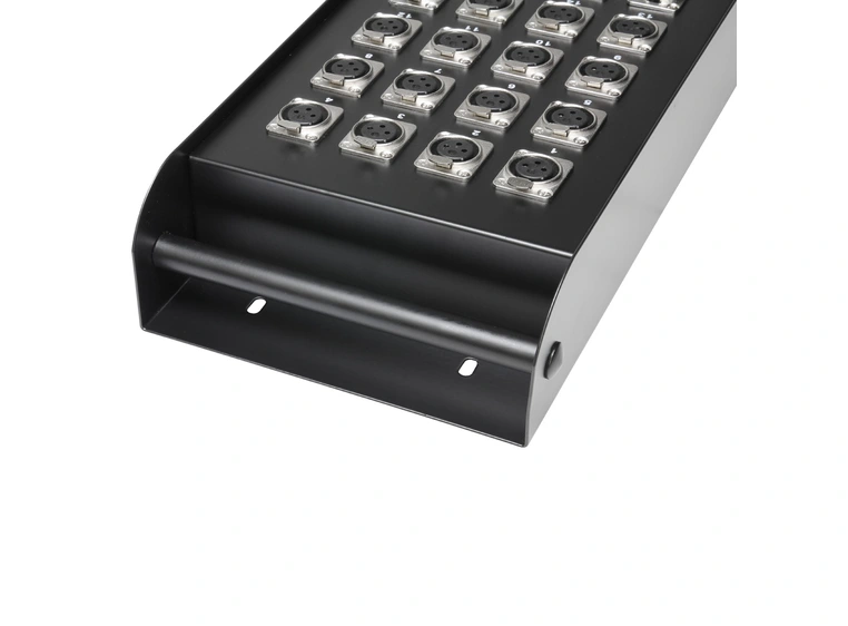 Stageboks 16/4, Metalboks med håndtak, 15m 